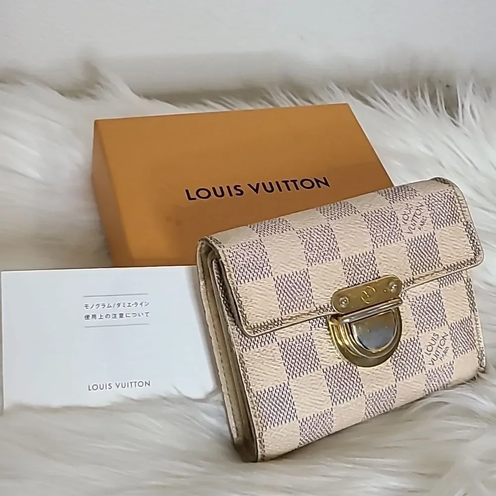 💯 Authentic Louis Vuitton Azur Compact Wallet 🍀